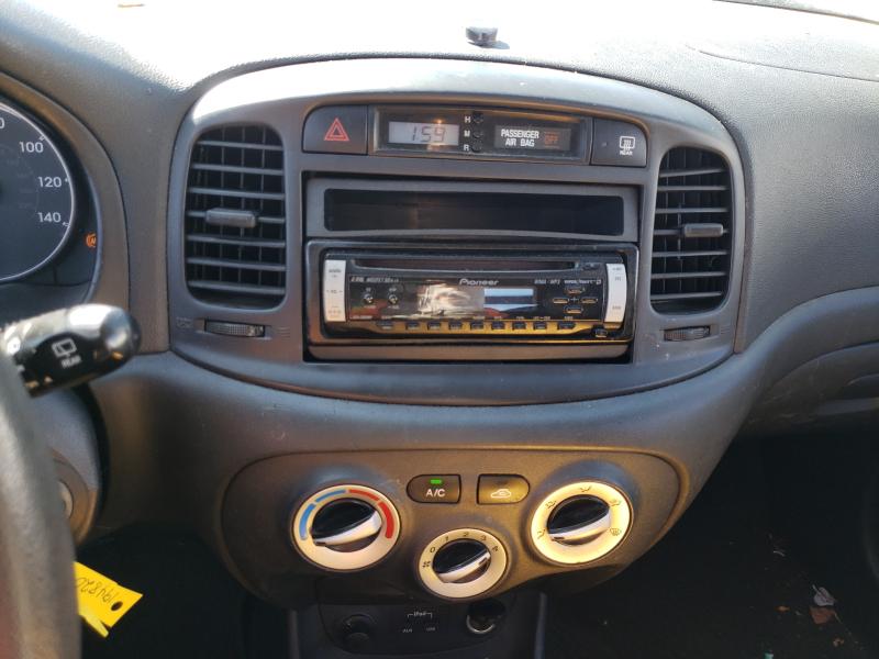 Photo 8 VIN: KMHCM3AC3BU194820 - HYUNDAI ACCENT GL 