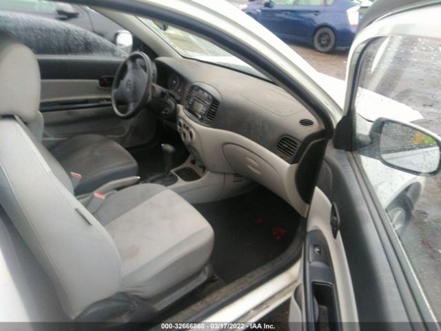 Photo 4 VIN: KMHCM3AC5AU157525 - HYUNDAI ACCENT 