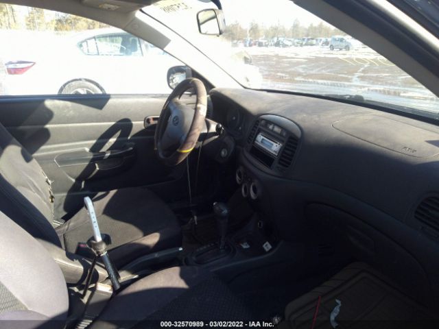 Photo 4 VIN: KMHCM3AC6AU152978 - HYUNDAI ACCENT 