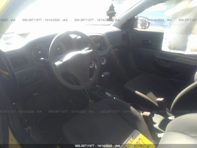 Photo 4 VIN: KMHCM3AC7AU157221 - HYUNDAI ACCENT 