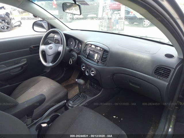 Photo 4 VIN: KMHCM3AC9BU202001 - HYUNDAI ACCENT 