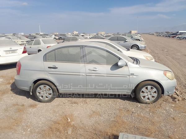 Photo 32 VIN: KMHCM41C19U306496 - HYUNDAI ACCENT 