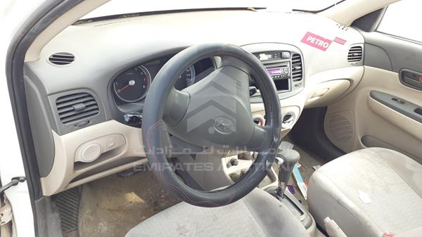 Photo 10 VIN: KMHCM41CXAU462296 - HYUNDAI ACCENT 