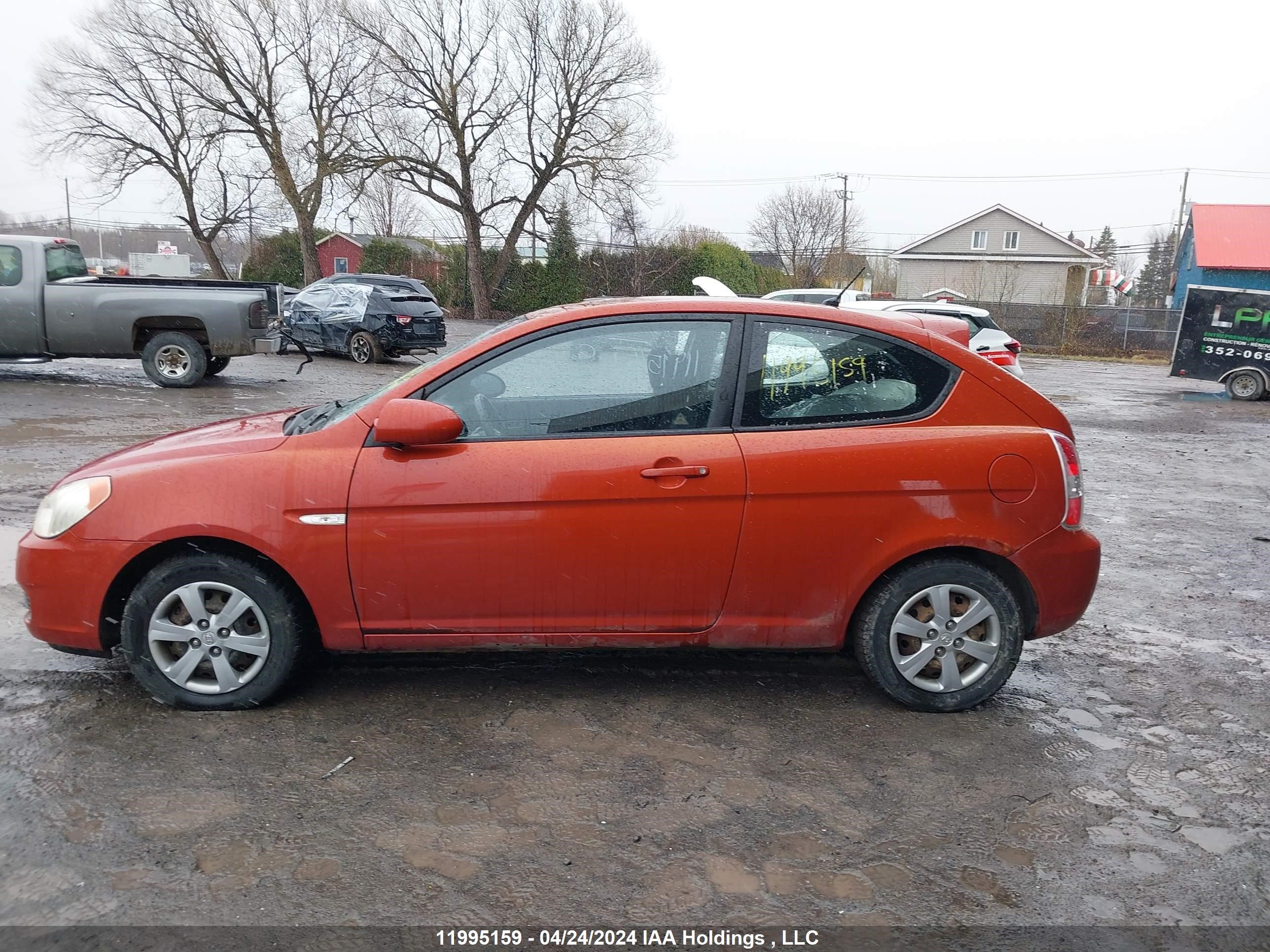 Photo 13 VIN: KMHCN35C28U101270 - HYUNDAI ACCENT 