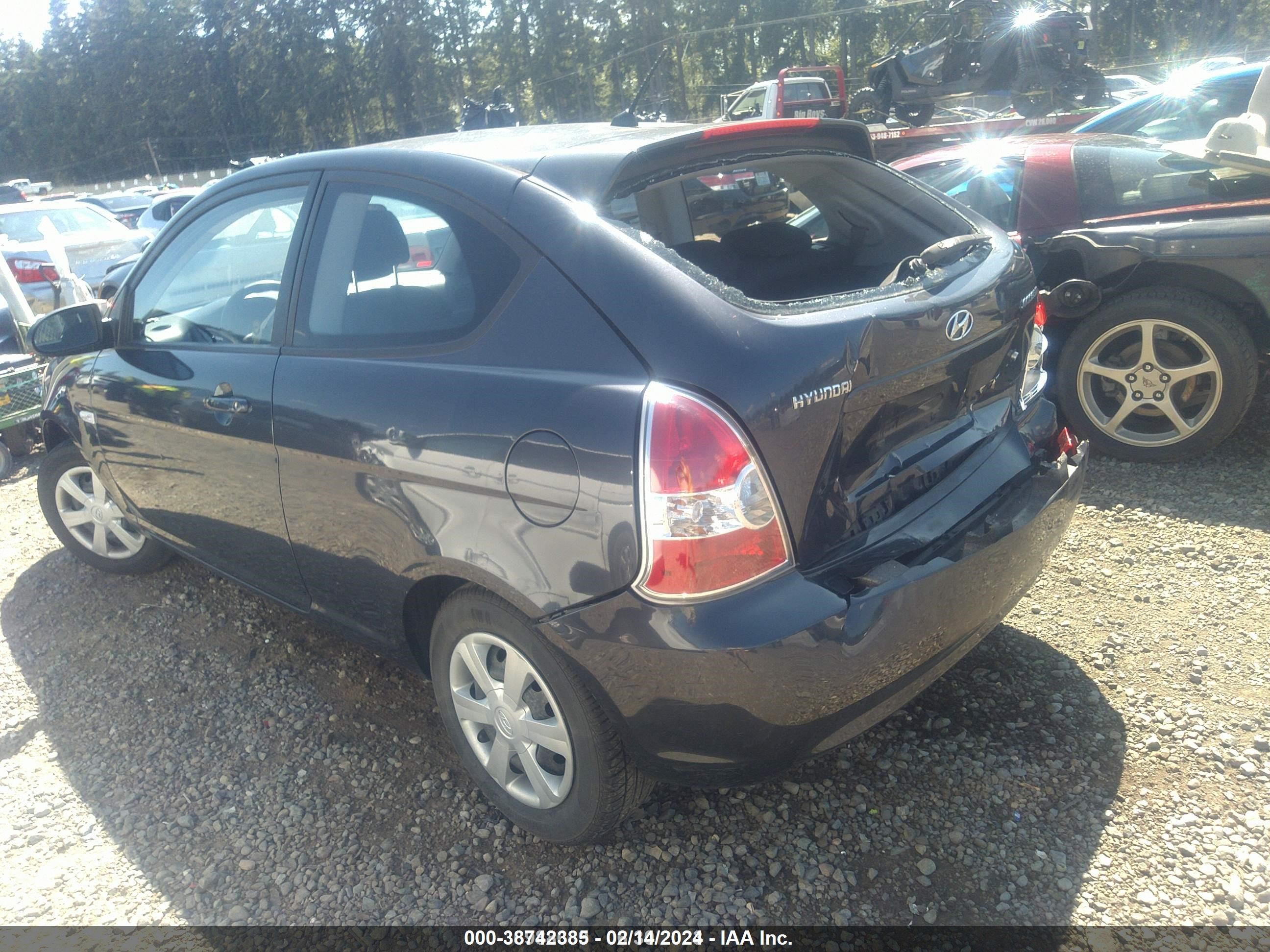 Photo 3 VIN: KMHCN35C87U014813 - HYUNDAI ACCENT 