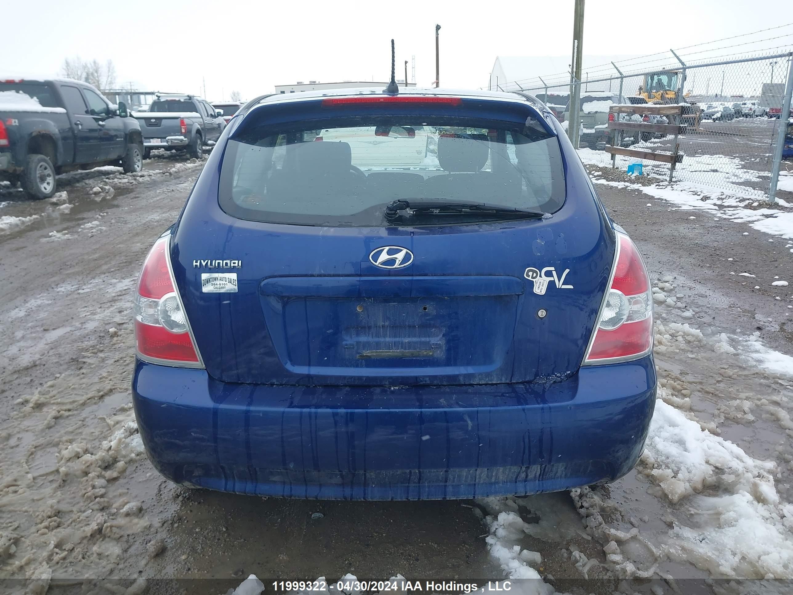 Photo 16 VIN: KMHCN35C98U093376 - HYUNDAI ACCENT 