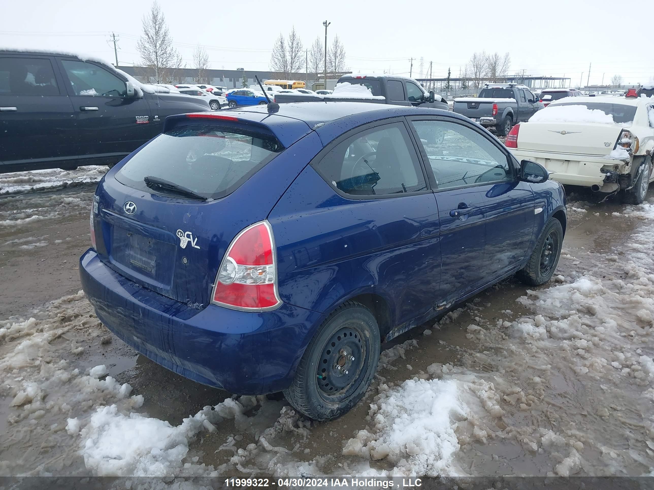 Photo 3 VIN: KMHCN35C98U093376 - HYUNDAI ACCENT 