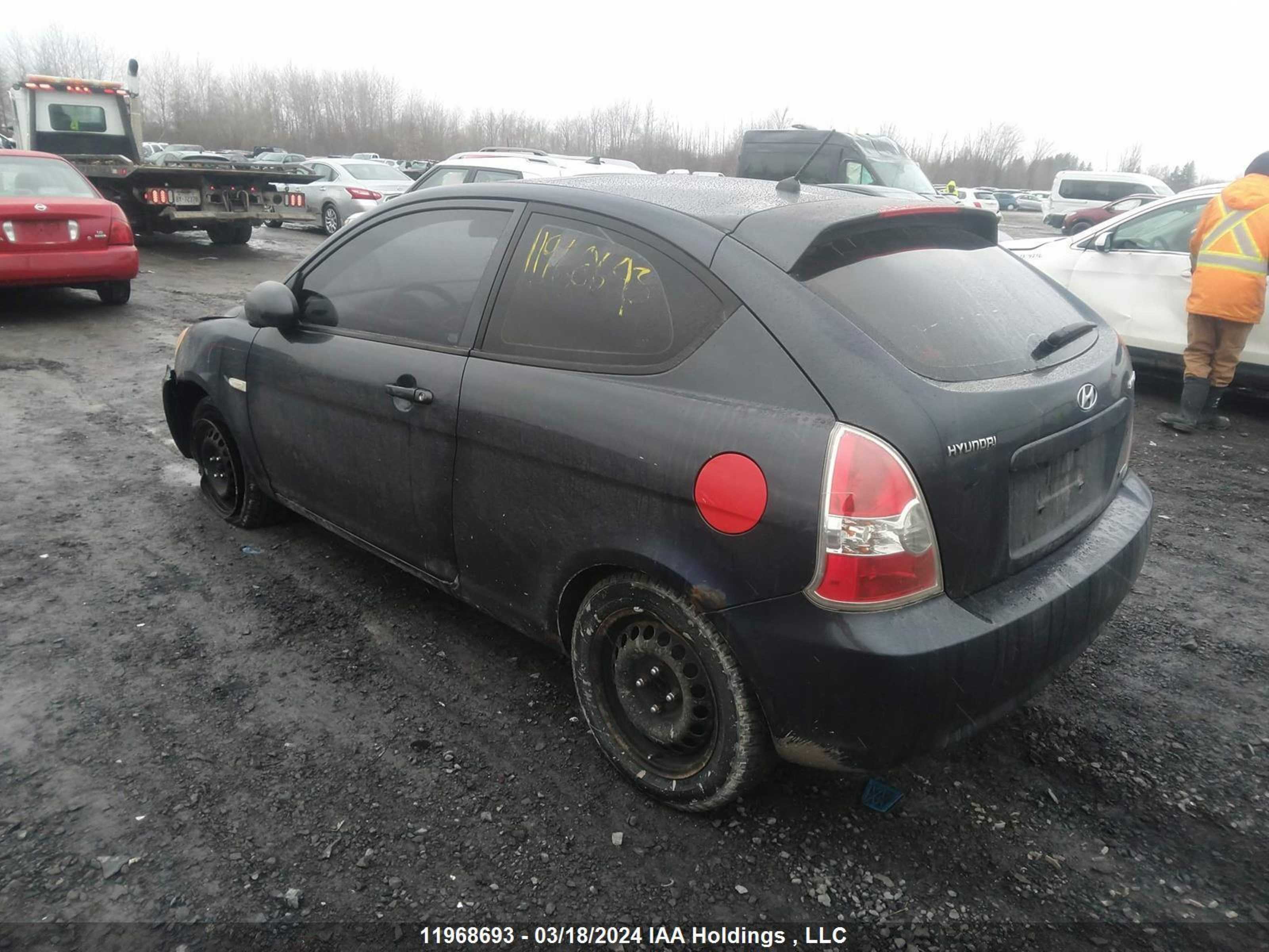 Photo 2 VIN: KMHCN35C99U130959 - HYUNDAI ACCENT 