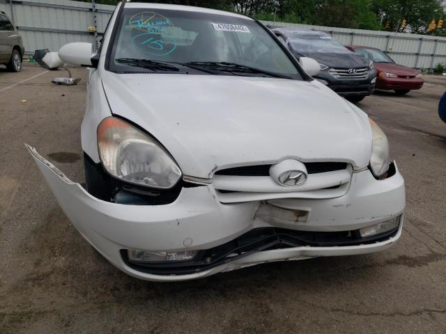 Photo 8 VIN: KMHCN36C49U128129 - HYUNDAI ACCENT SE 