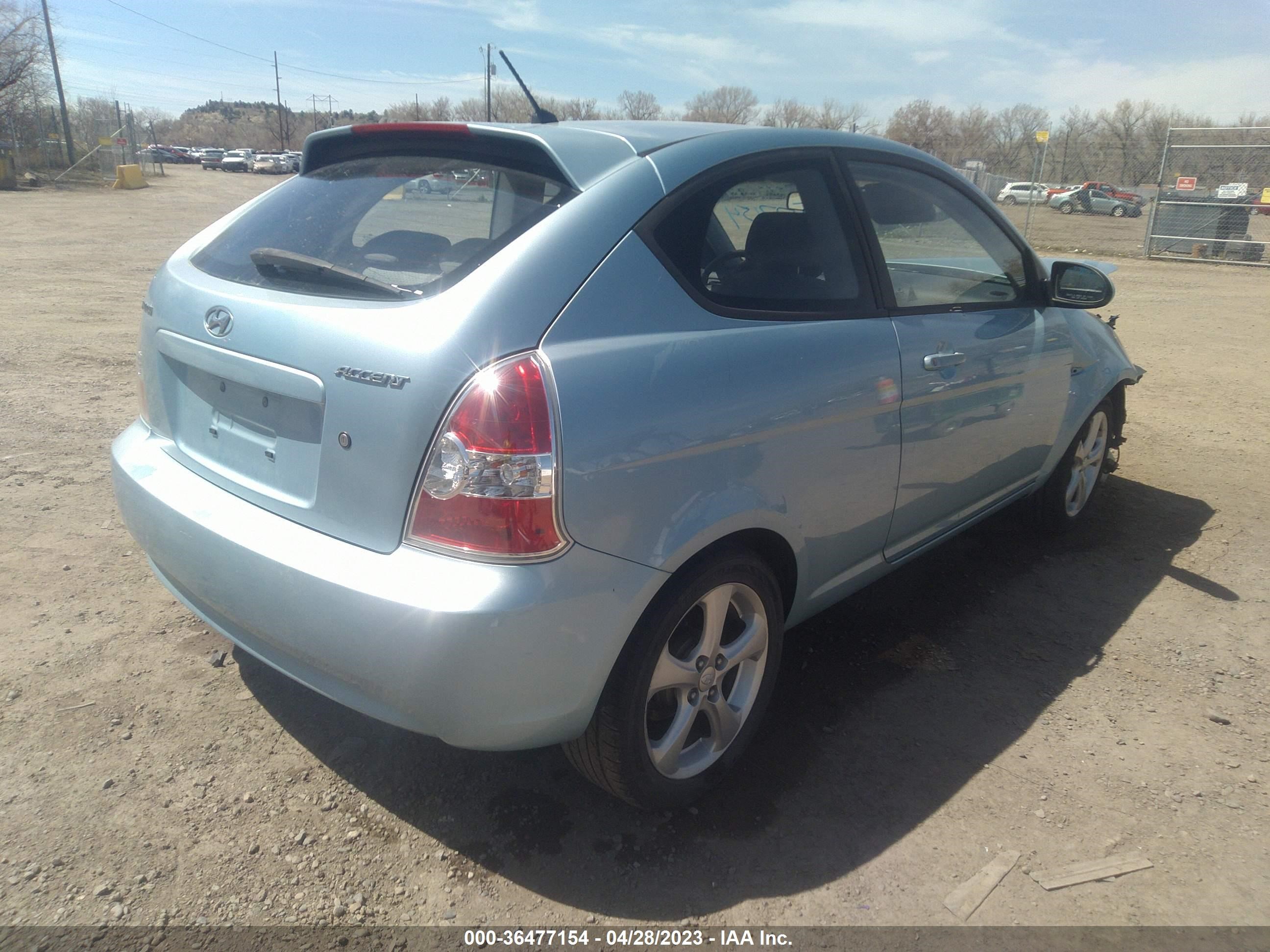 Photo 3 VIN: KMHCN36C67U011584 - HYUNDAI ACCENT 