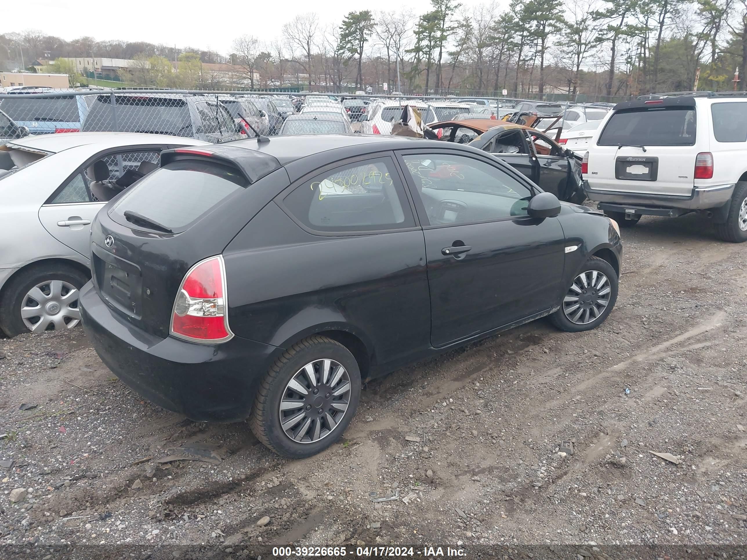 Photo 3 VIN: KMHCN36C87U027723 - HYUNDAI ACCENT 