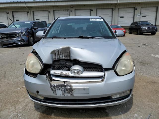 Photo 4 VIN: KMHCN36CX7U038061 - HYUNDAI ACCENT SE 