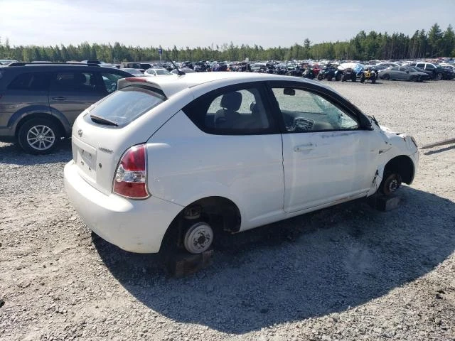 Photo 2 VIN: KMHCN3BC1AU186791 - HYUNDAI ACCENT SE 