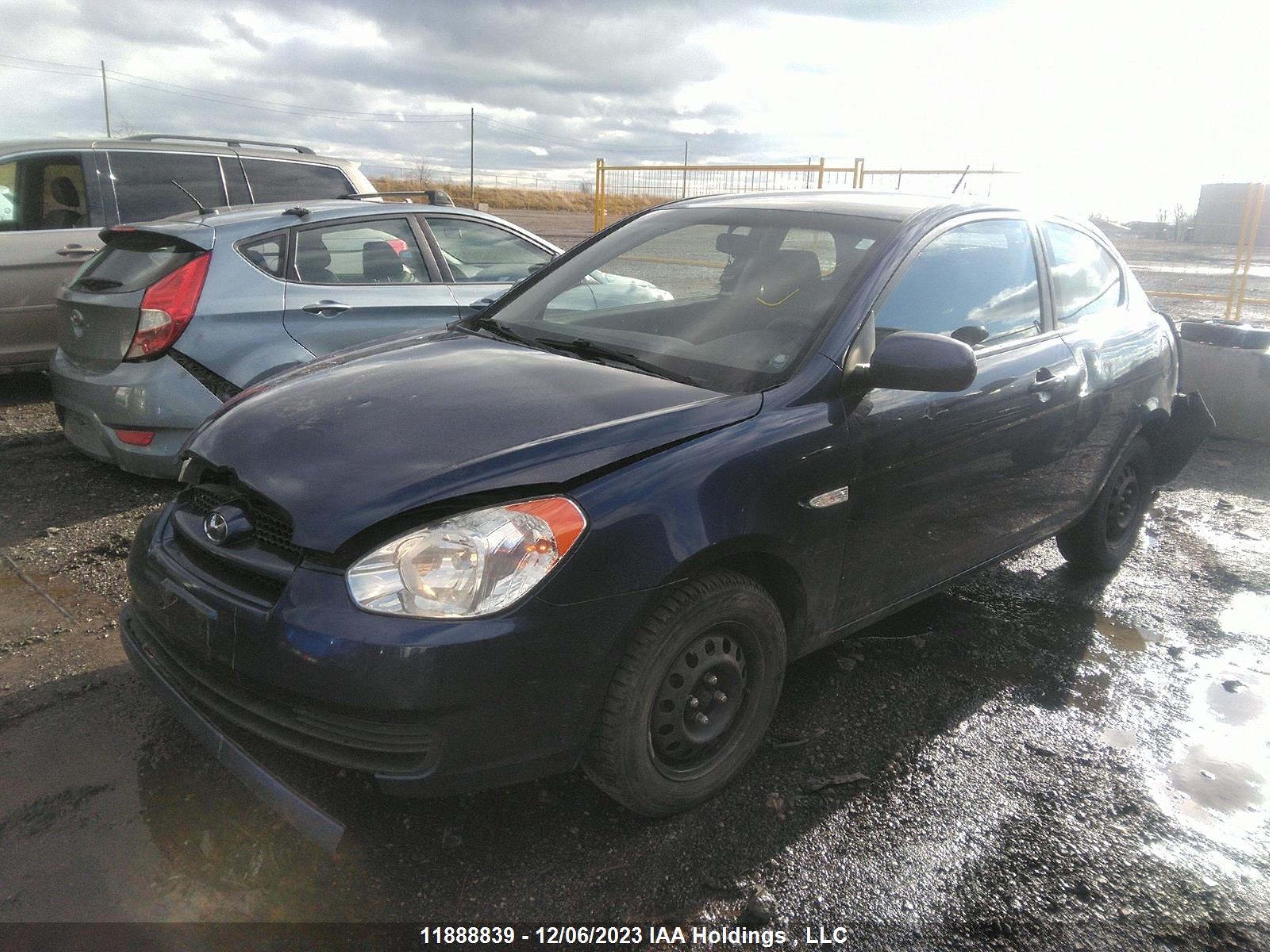 Photo 1 VIN: KMHCN3BC2AU183396 - HYUNDAI ACCENT 