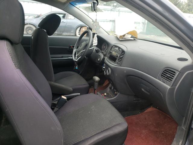 Photo 4 VIN: KMHCN3BC3AU164260 - HYUNDAI ACCENT SE 