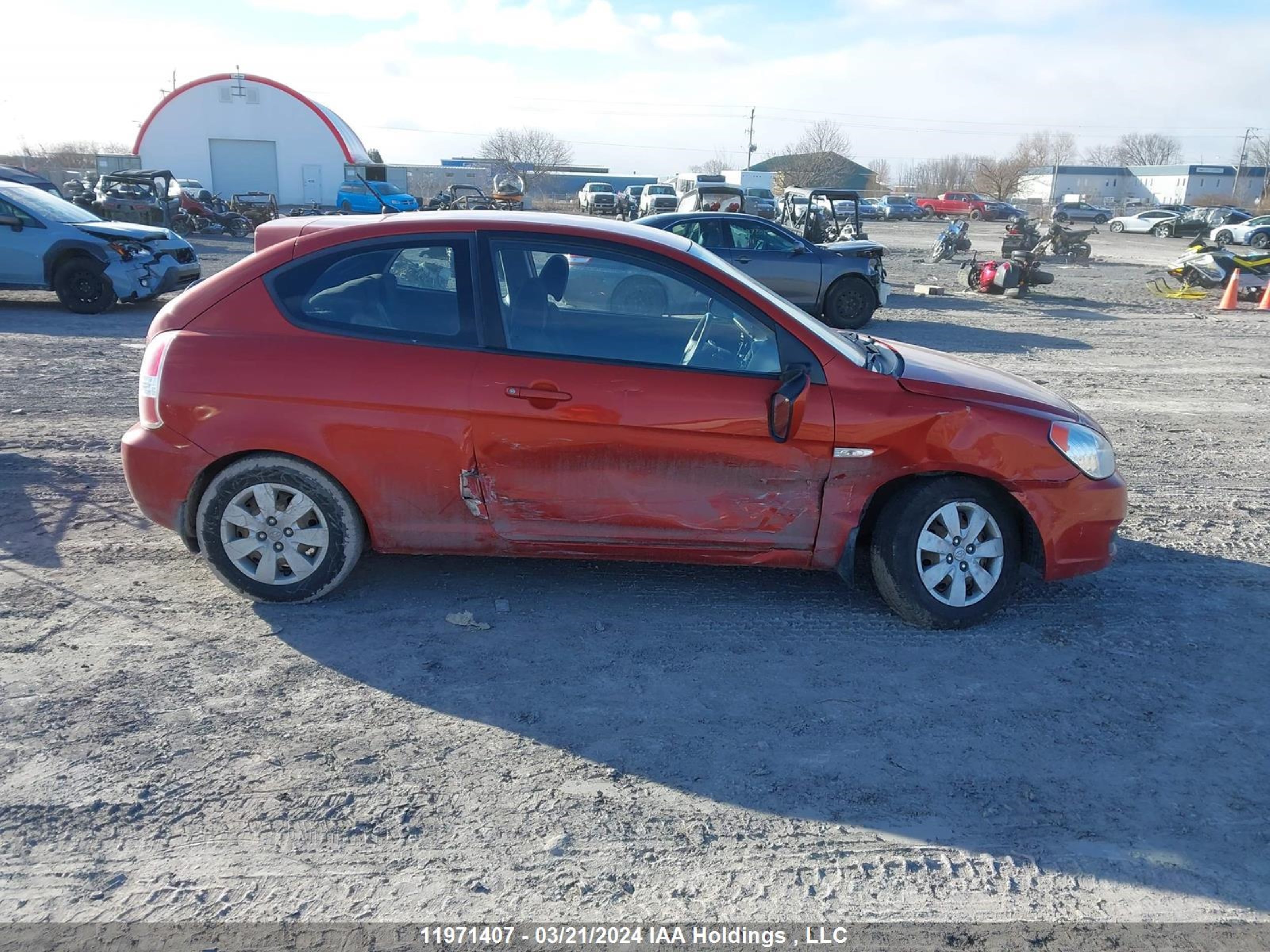 Photo 11 VIN: KMHCN3BC9AU173447 - HYUNDAI ACCENT 