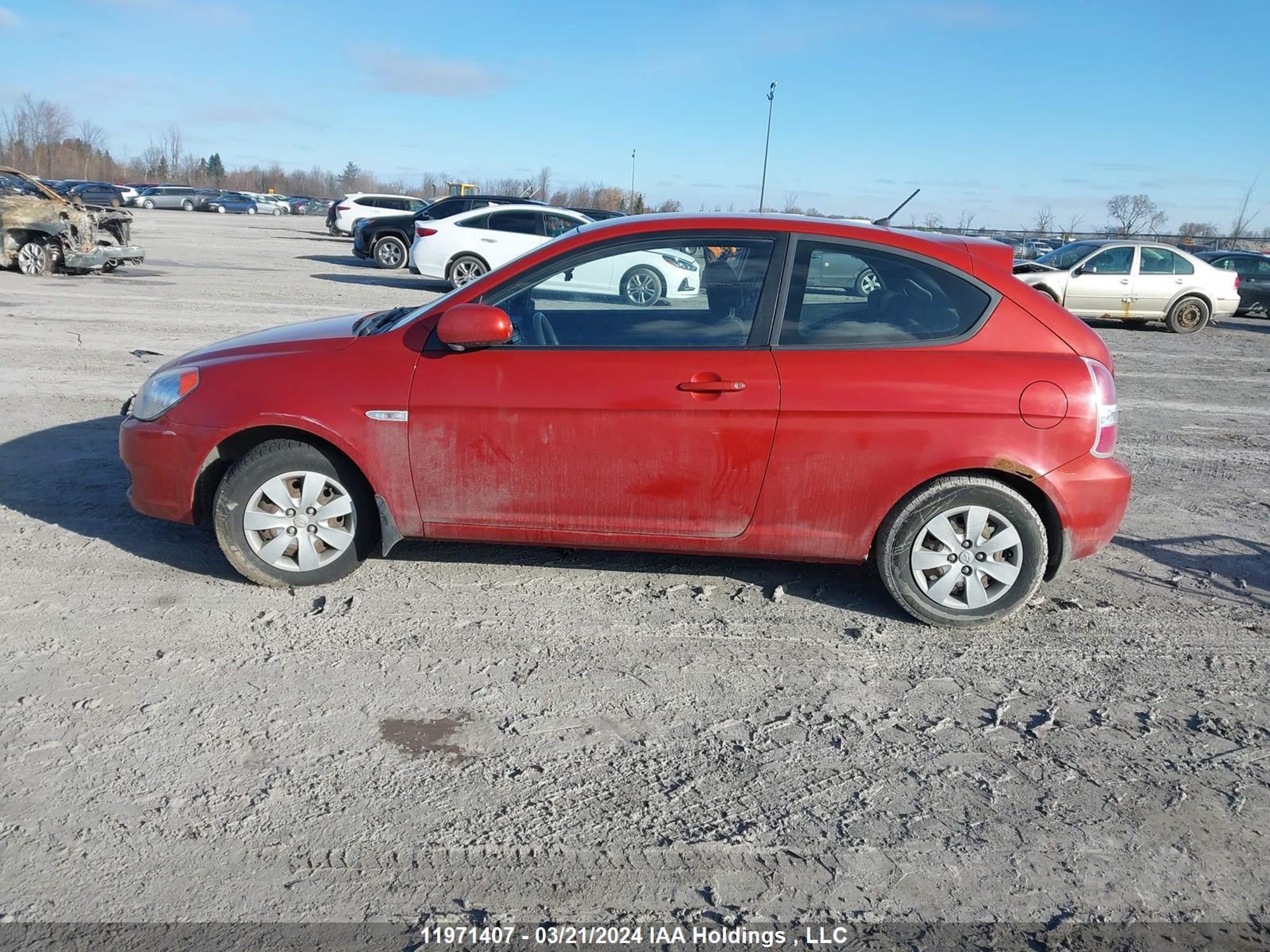 Photo 12 VIN: KMHCN3BC9AU173447 - HYUNDAI ACCENT 