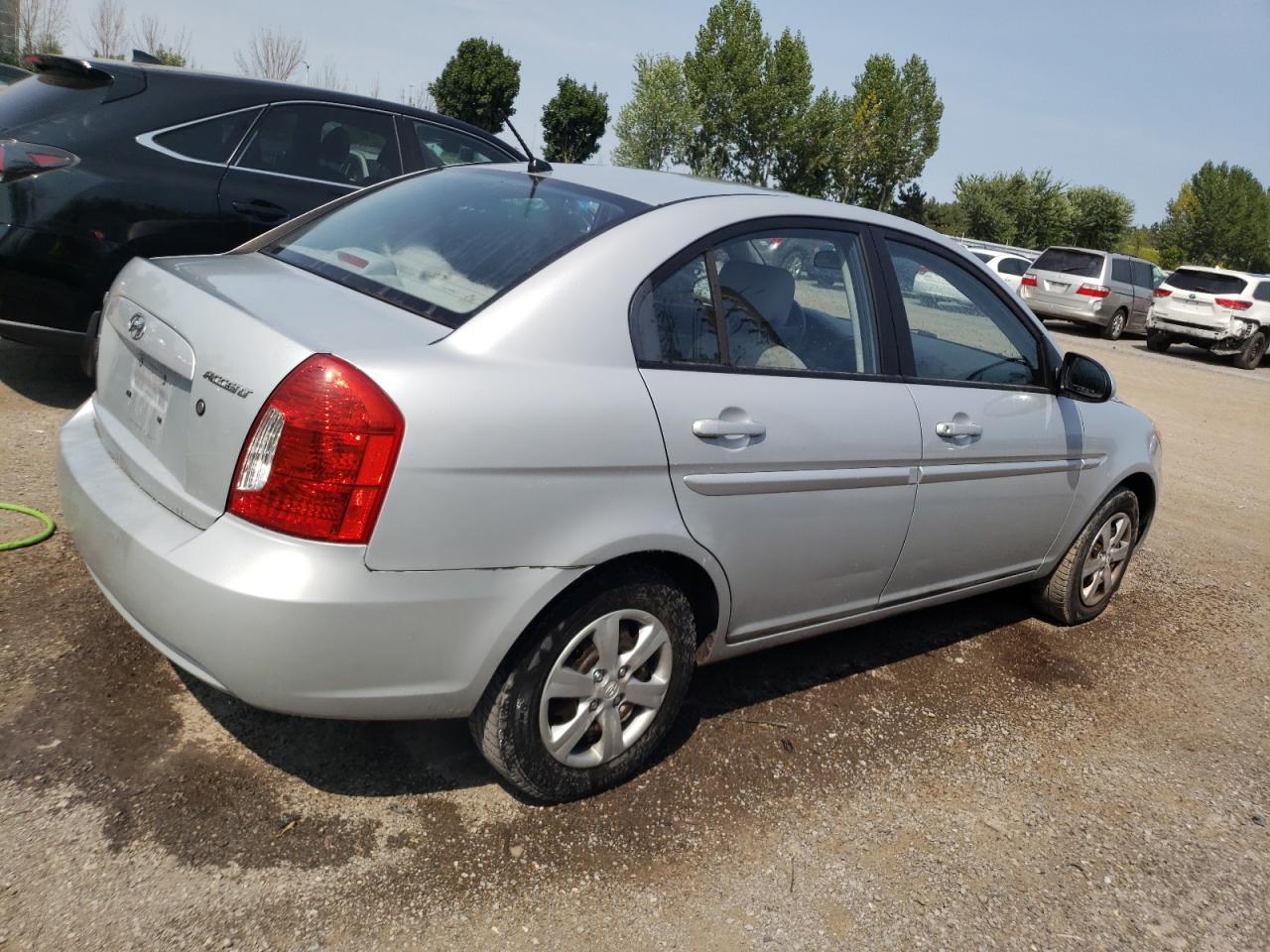 Photo 2 VIN: KMHCN45C48U261267 - HYUNDAI ACCENT 