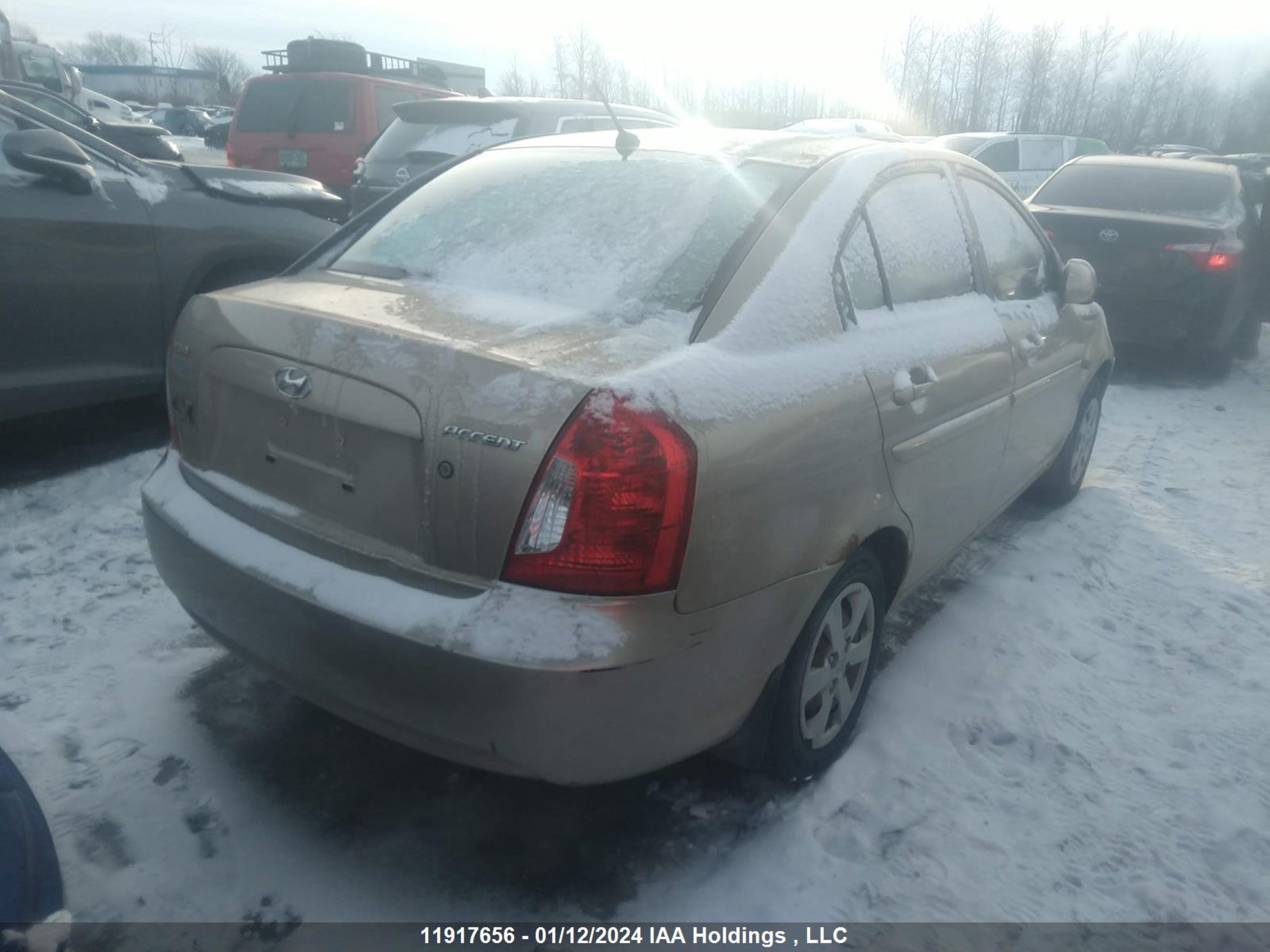 Photo 3 VIN: KMHCN45C68U235592 - HYUNDAI ACCENT 