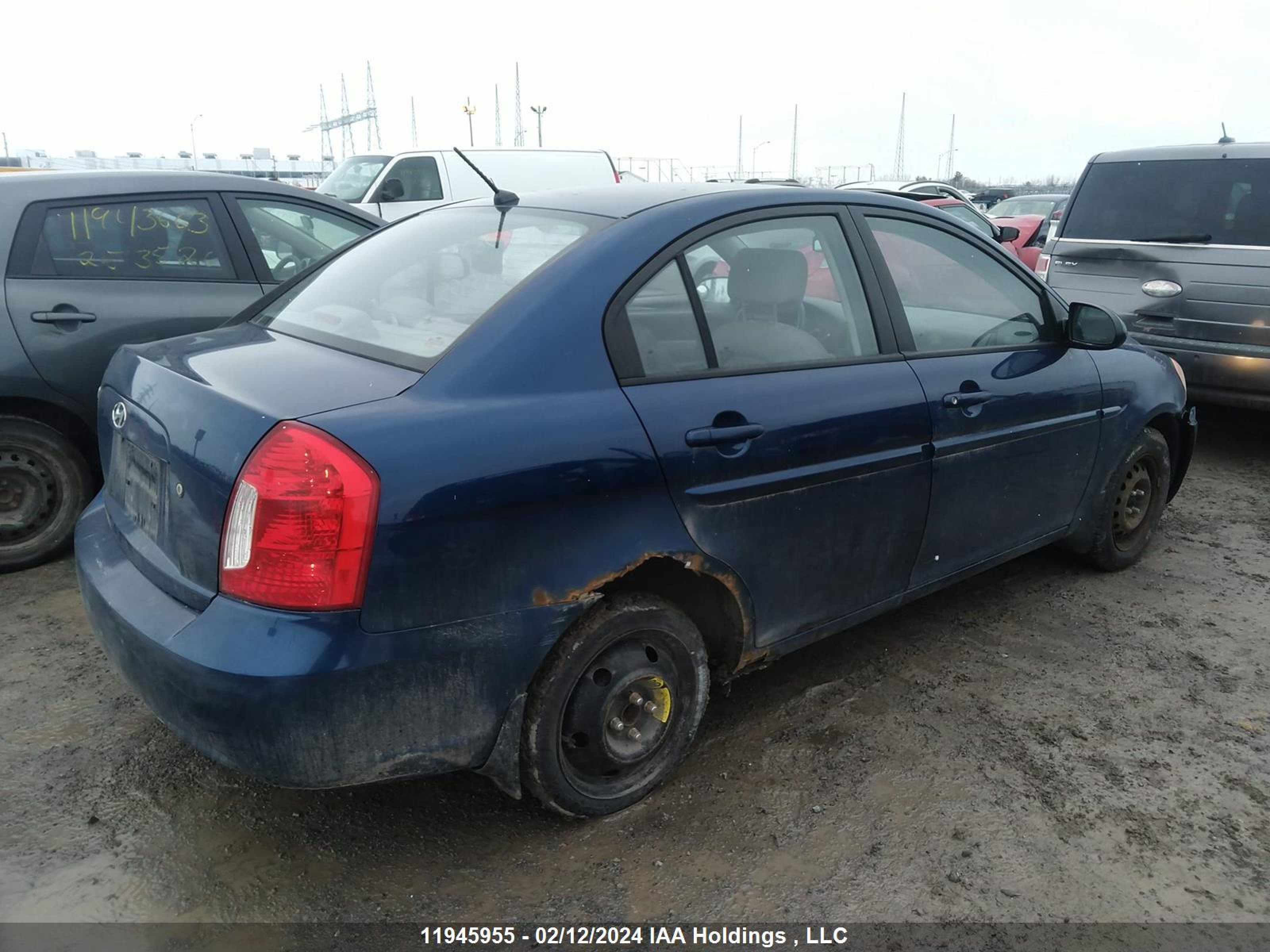 Photo 3 VIN: KMHCN45C88U216588 - HYUNDAI ACCENT 