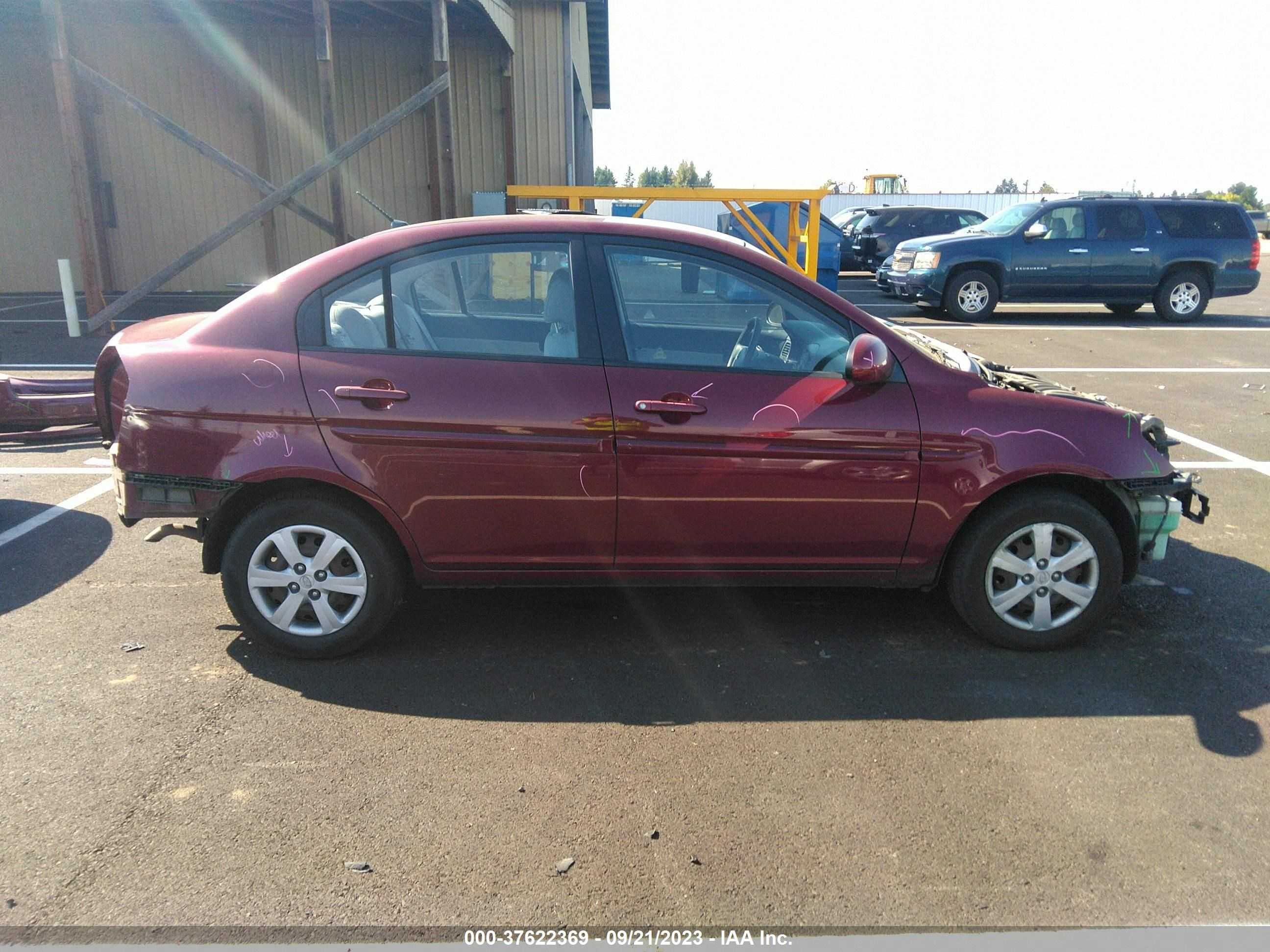 Photo 13 VIN: KMHCN45CX9U358135 - HYUNDAI ACCENT 