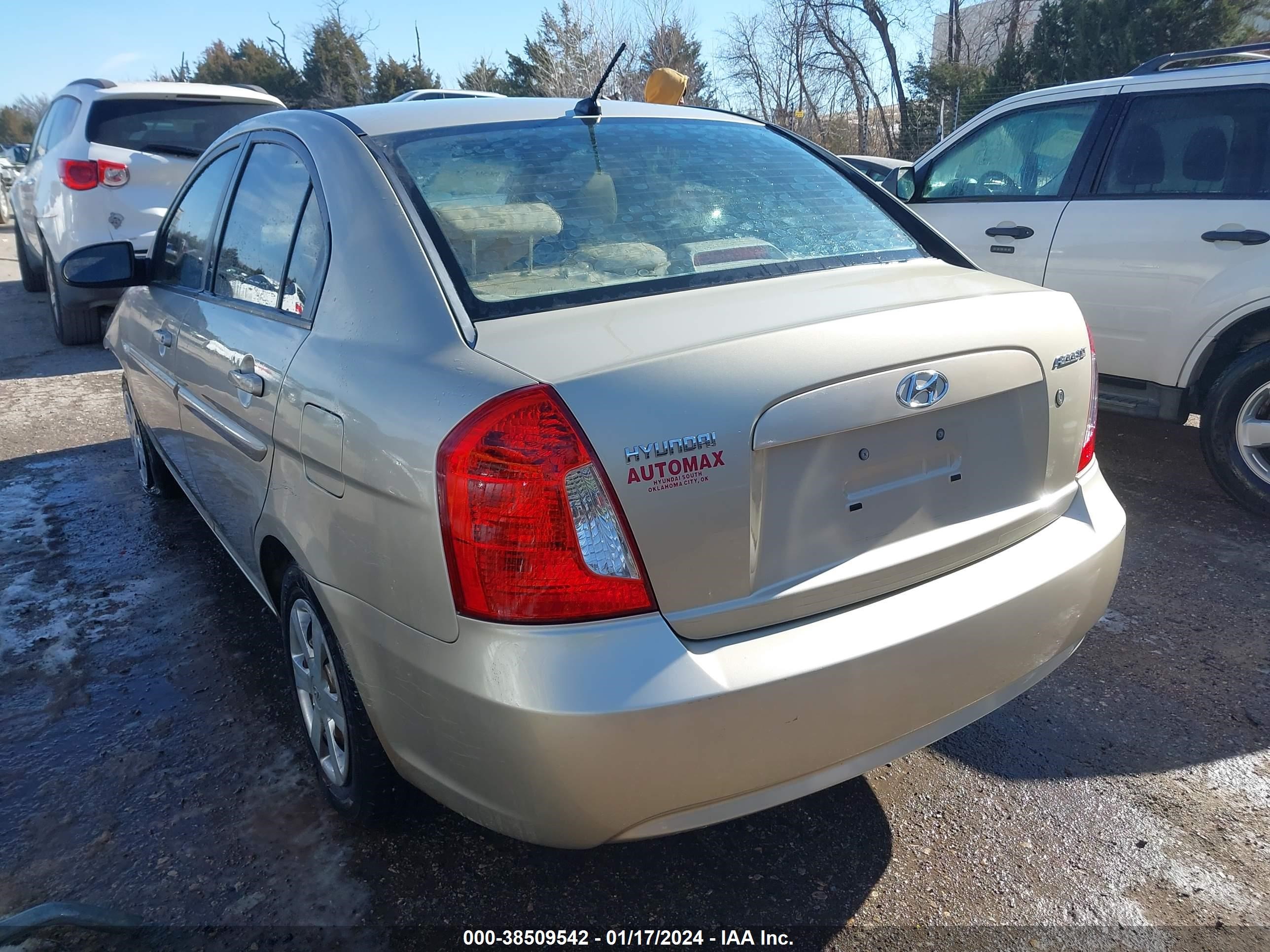 Photo 2 VIN: KMHCN46C07U149286 - HYUNDAI ACCENT 