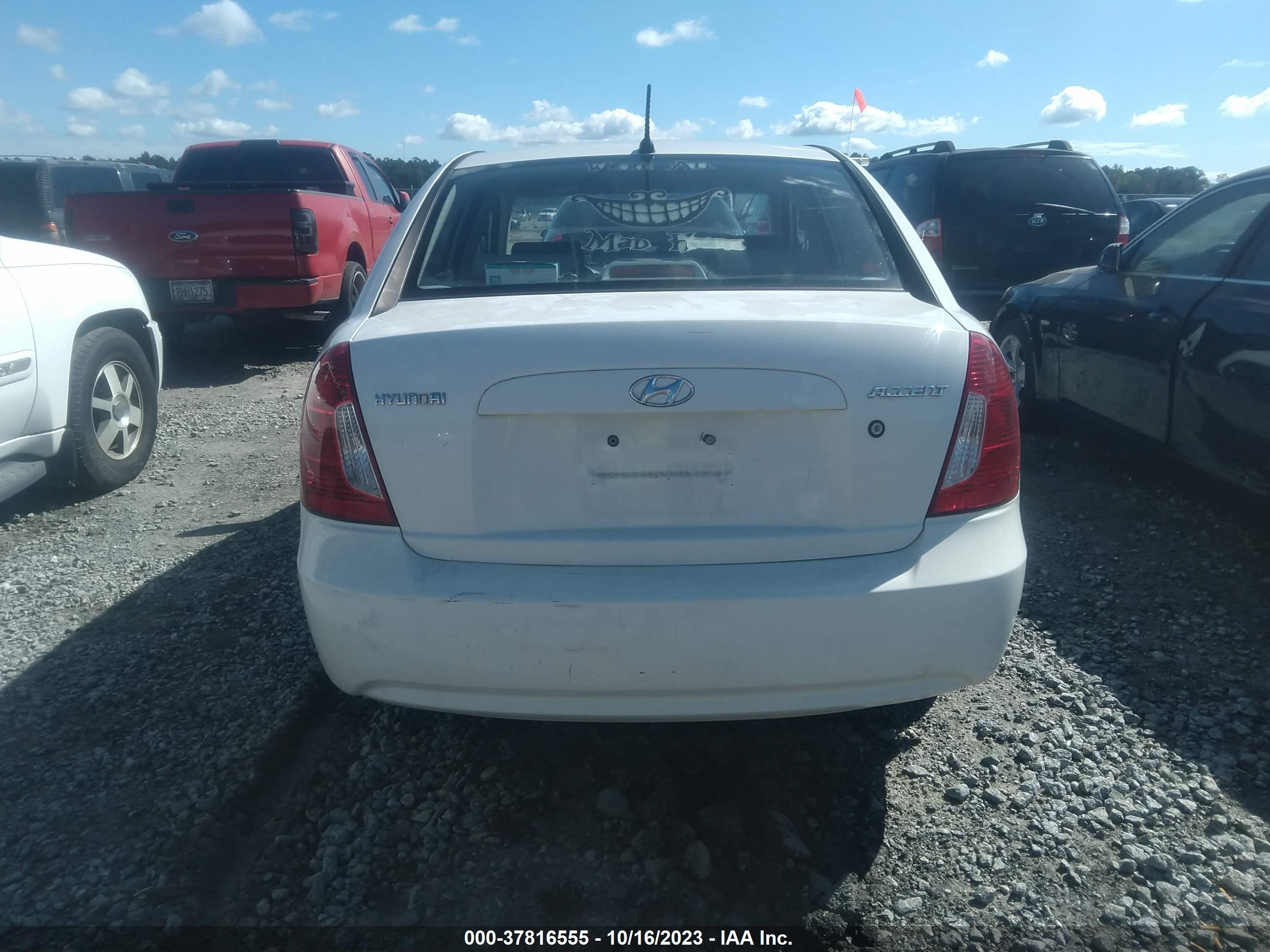 Photo 5 VIN: KMHCN46C08U190325 - HYUNDAI ACCENT 