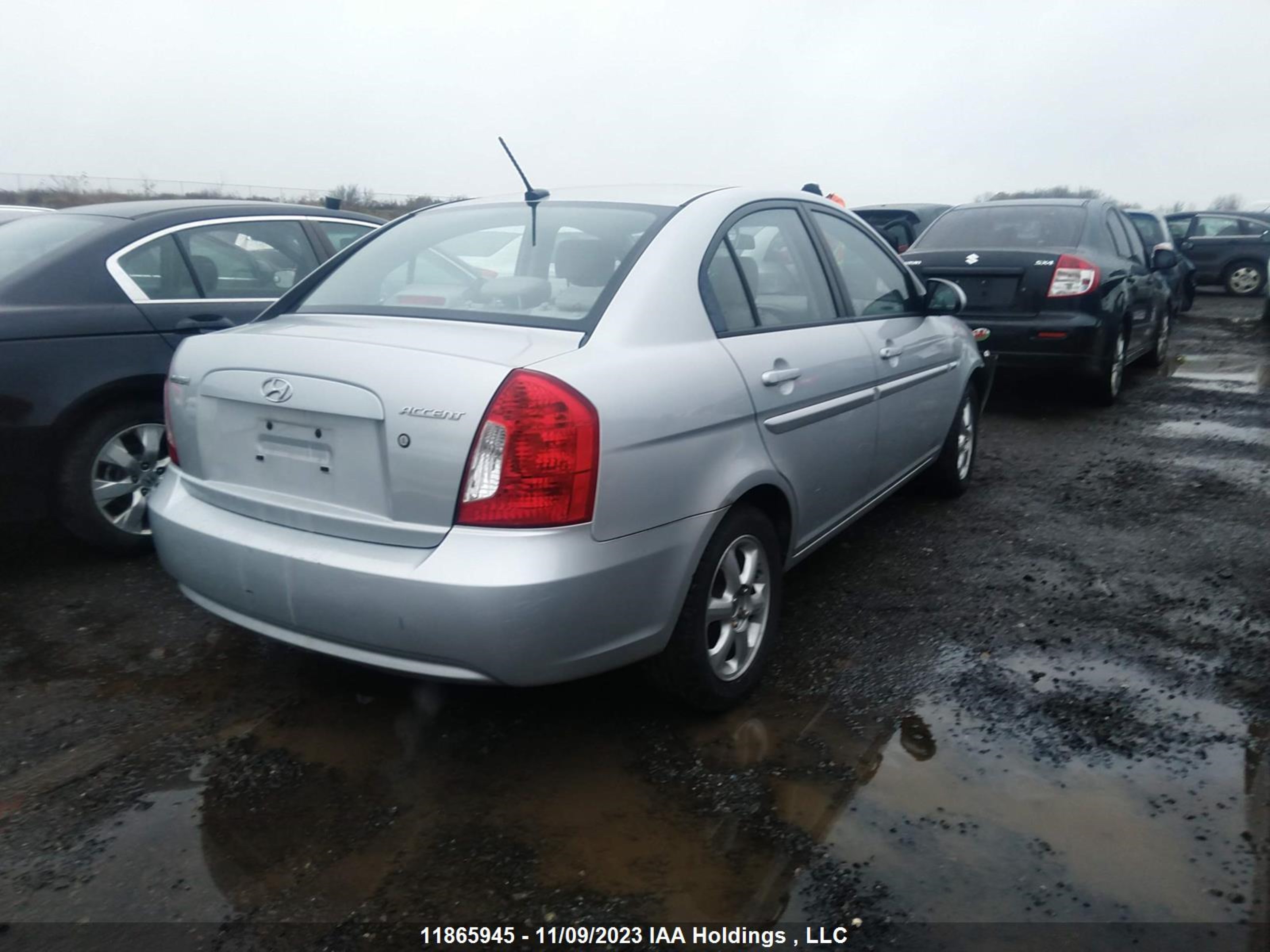 Photo 3 VIN: KMHCN46C28U233062 - HYUNDAI ACCENT 