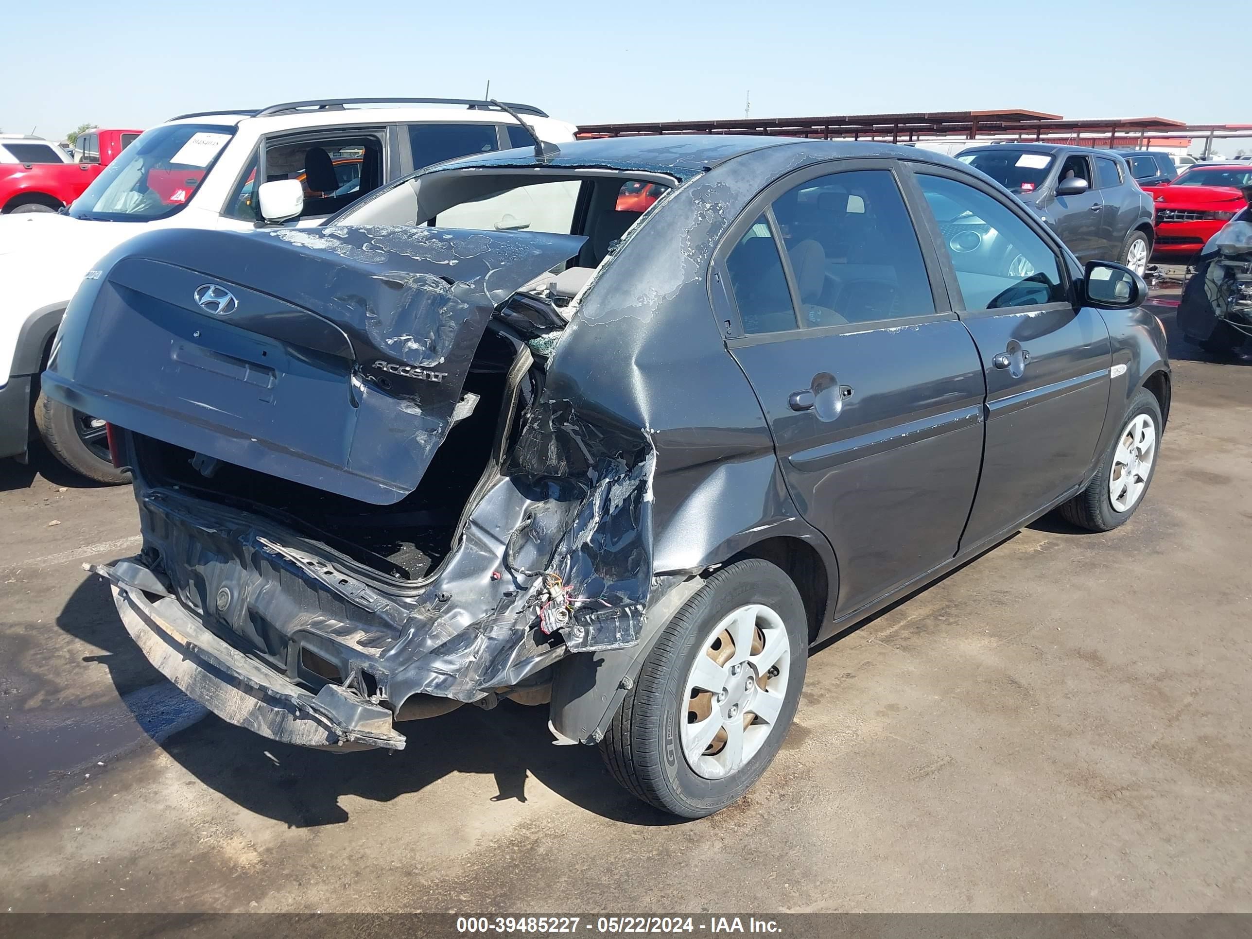 Photo 3 VIN: KMHCN46C37U098723 - HYUNDAI ACCENT 