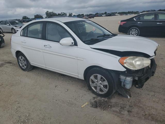 Photo 3 VIN: KMHCN46C49U290266 - HYUNDAI ACCENT GLS 