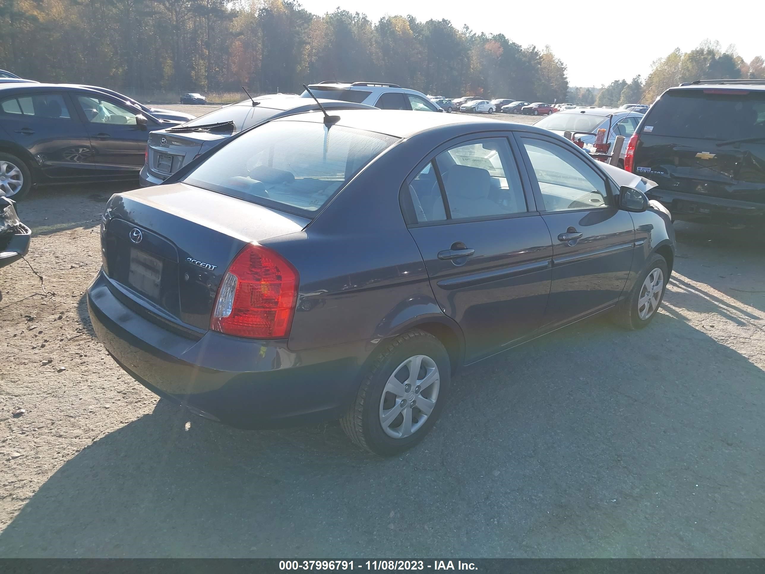 Photo 3 VIN: KMHCN46C49U349994 - HYUNDAI ACCENT 