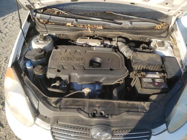 Photo 10 VIN: KMHCN46C58U272728 - HYUNDAI ACCENT GLS 