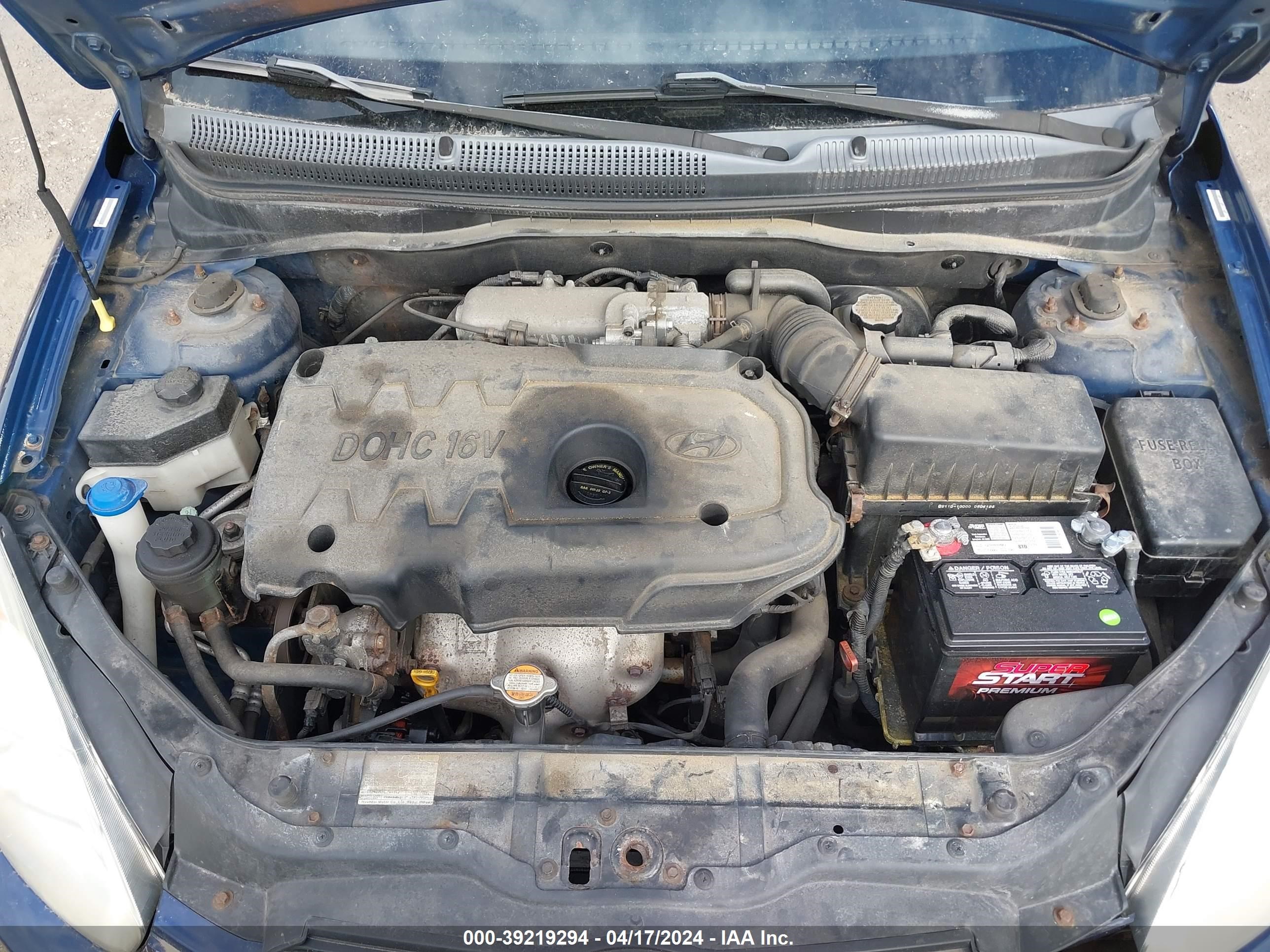 Photo 9 VIN: KMHCN46C68U275797 - HYUNDAI ACCENT 