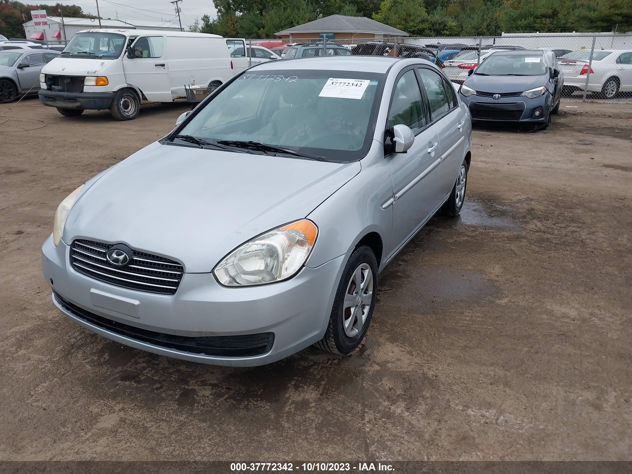 Photo 1 VIN: KMHCN46C88U174213 - HYUNDAI ACCENT 