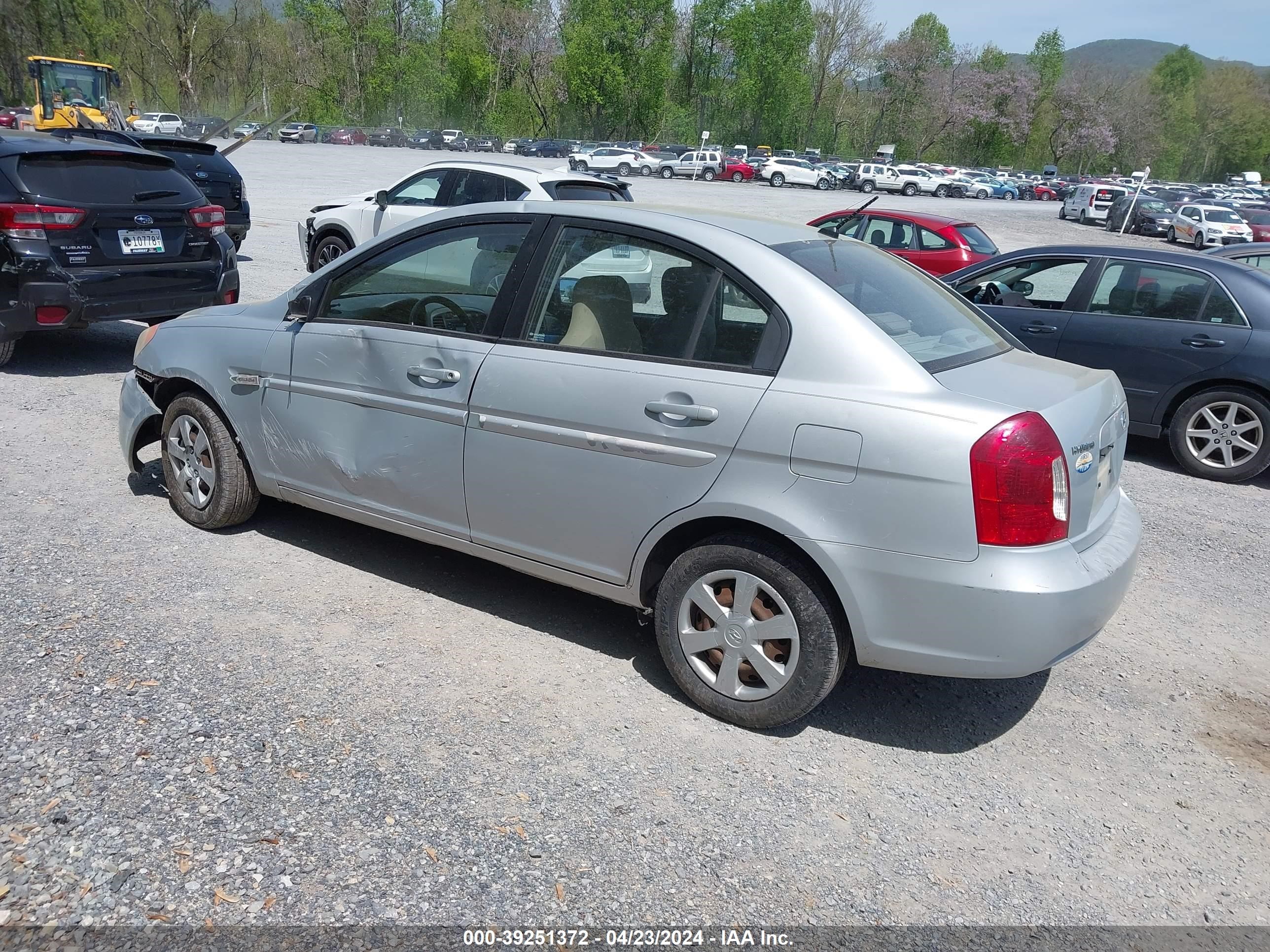 Photo 2 VIN: KMHCN46C97U119025 - HYUNDAI ACCENT 