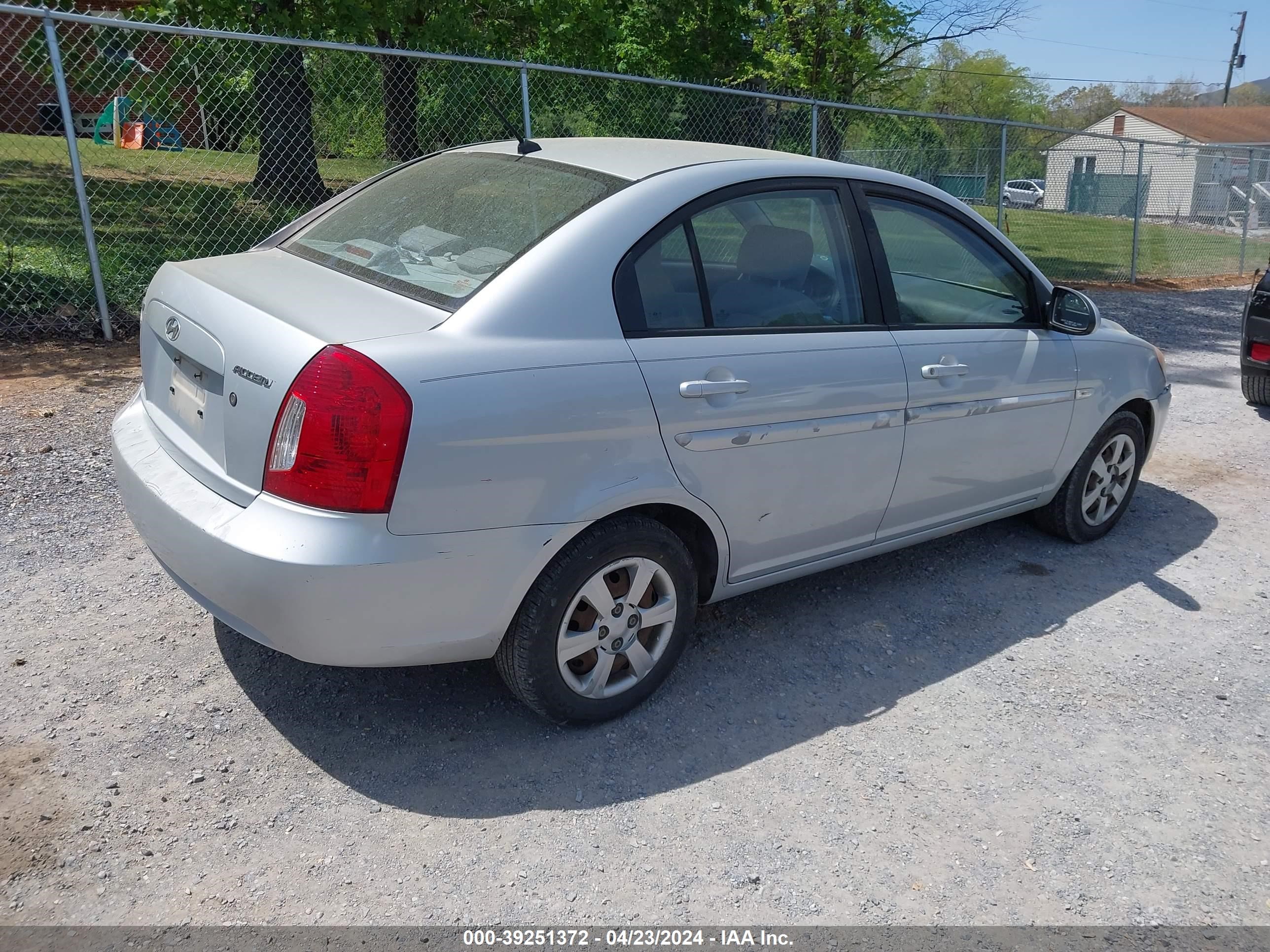 Photo 3 VIN: KMHCN46C97U119025 - HYUNDAI ACCENT 