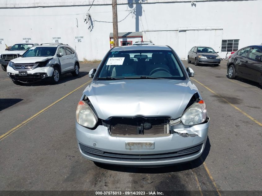 Photo 11 VIN: KMHCN46C98U228795 - HYUNDAI ACCENT 