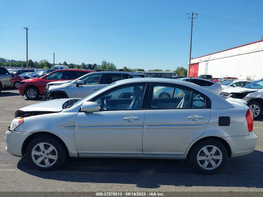 Photo 13 VIN: KMHCN46C98U228795 - HYUNDAI ACCENT 