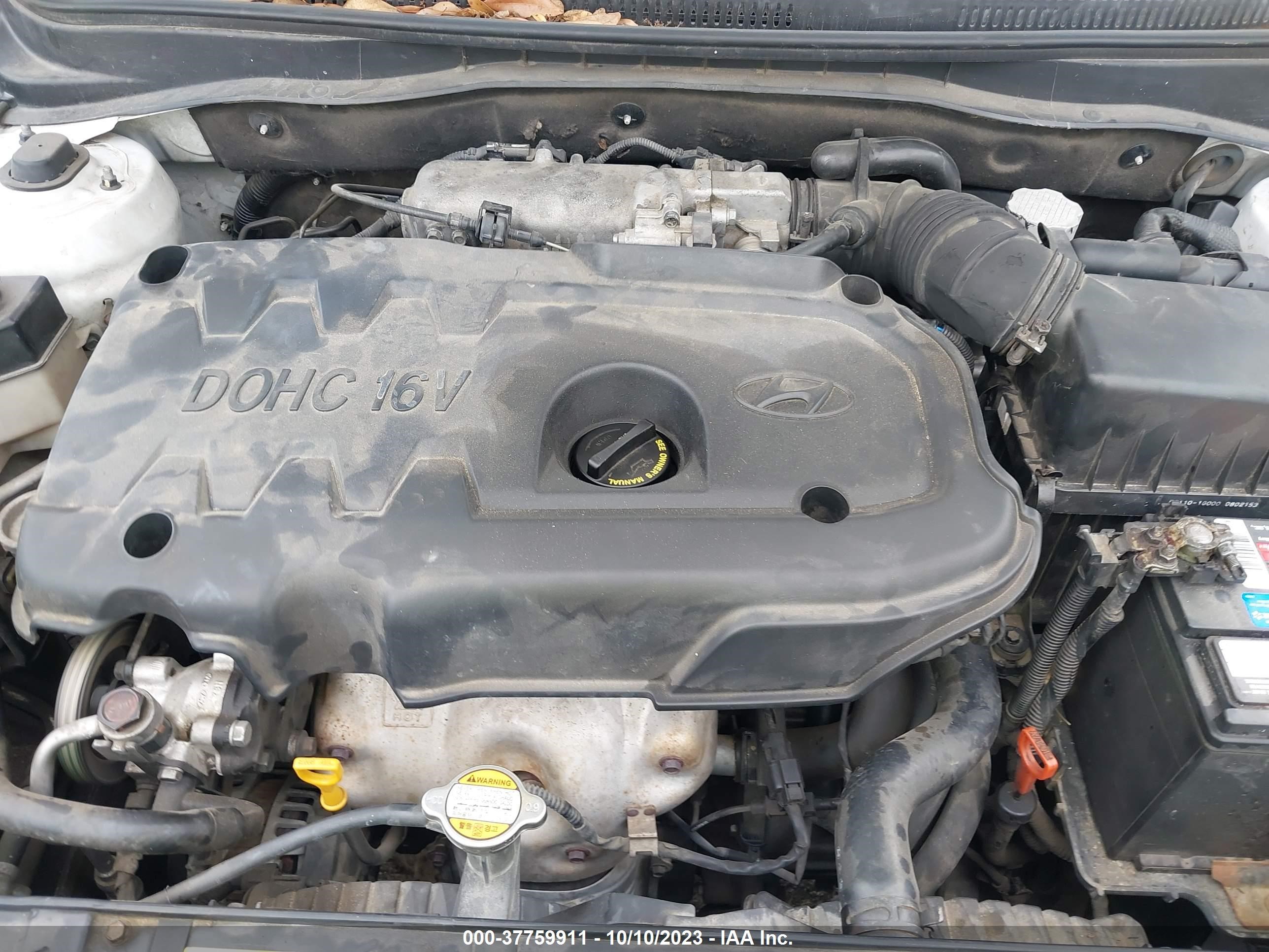 Photo 9 VIN: KMHCN46C98U241692 - HYUNDAI ACCENT 