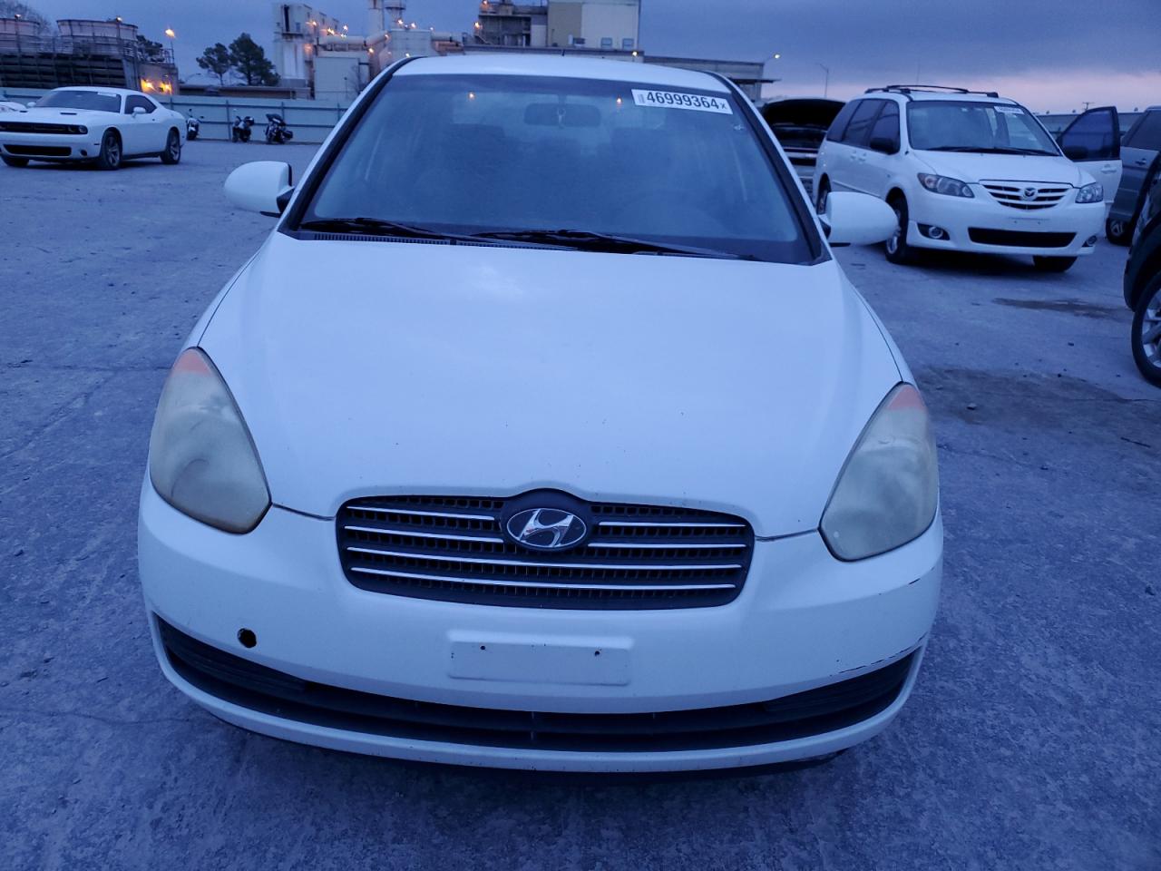 Photo 4 VIN: KMHCN46CX8U210080 - HYUNDAI ACCENT 