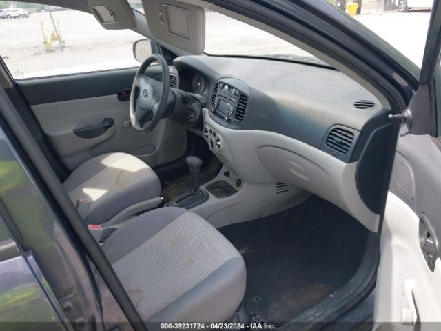 Photo 4 VIN: KMHCN4AC1AU434285 - HYUNDAI ACCENT 