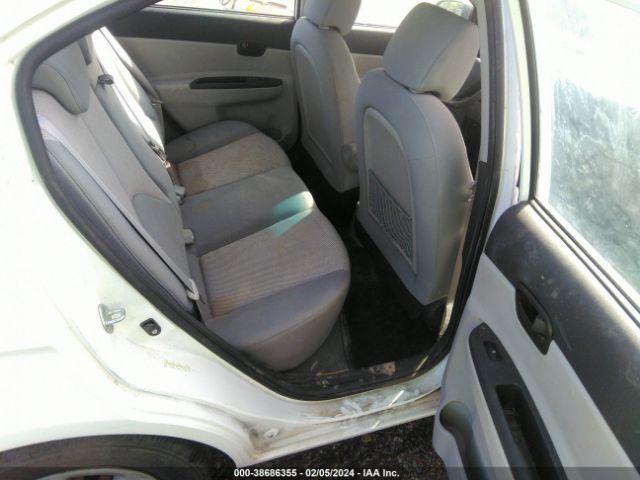 Photo 7 VIN: KMHCN4AC1AU485057 - HYUNDAI ACCENT 