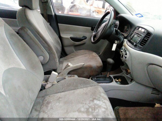 Photo 4 VIN: KMHCN4AC1BU613802 - HYUNDAI ACCENT 