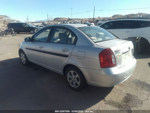 Photo 2 VIN: KMHCN4AC2AU423487 - HYUNDAI ACCENT 