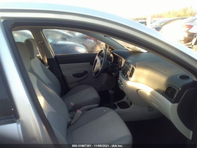 Photo 4 VIN: KMHCN4AC2AU432948 - HYUNDAI ACCENT 