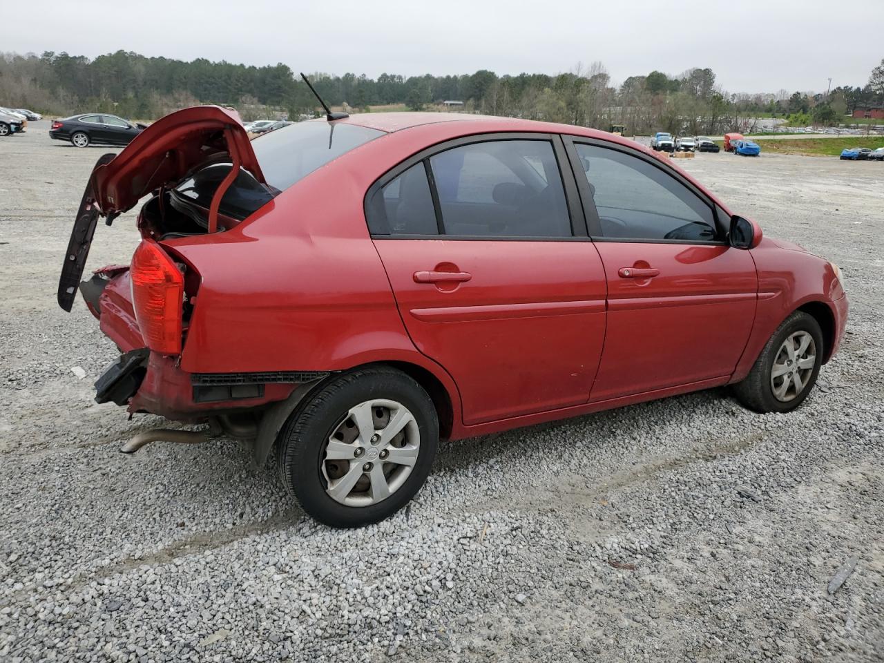 Photo 2 VIN: KMHCN4AC3BU617348 - HYUNDAI ACCENT 