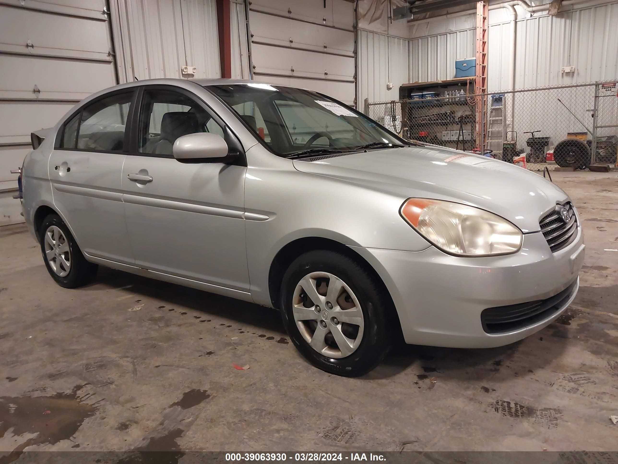 Photo 0 VIN: KMHCN4AC4AU484095 - HYUNDAI ACCENT 