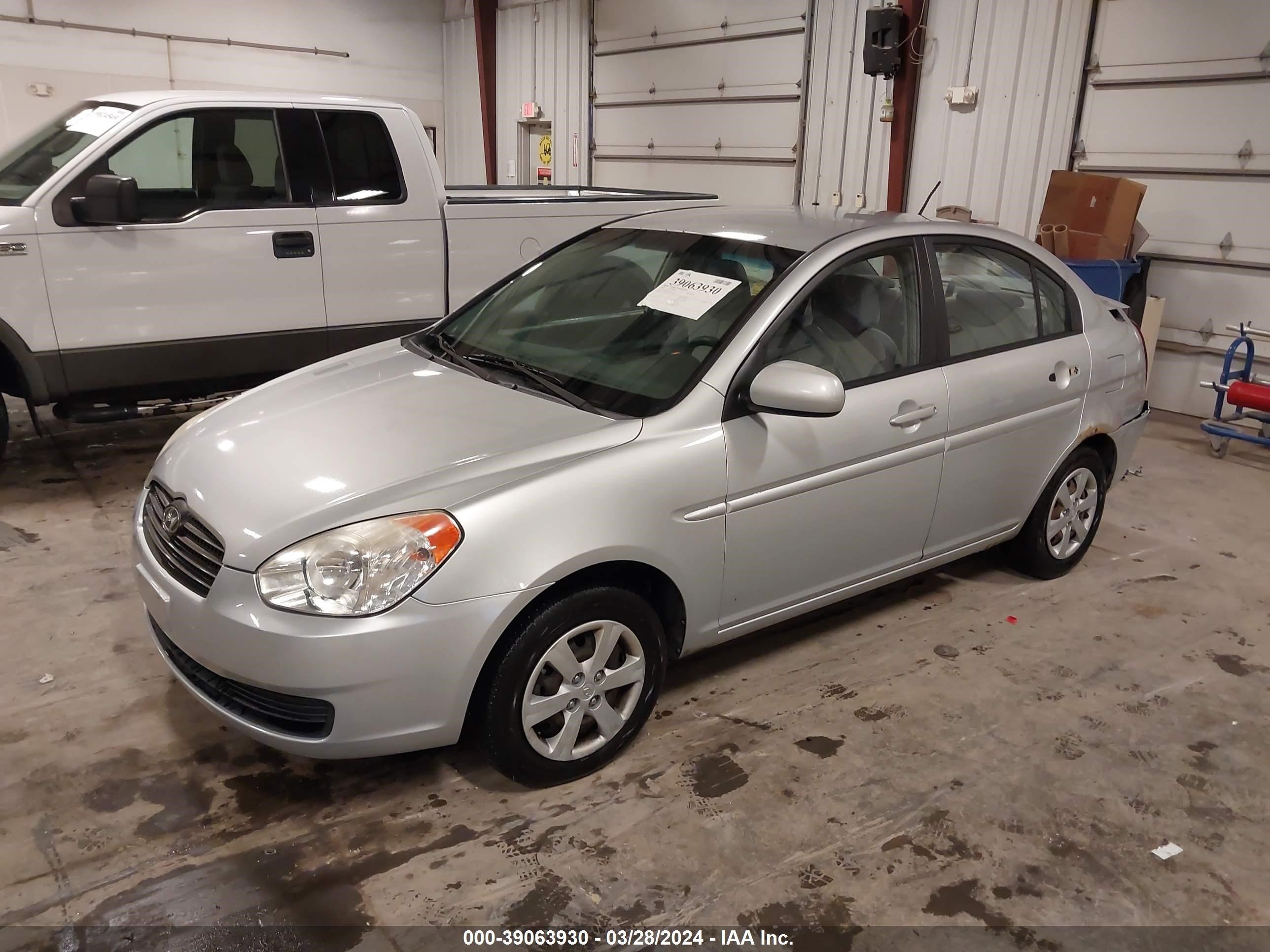 Photo 1 VIN: KMHCN4AC4AU484095 - HYUNDAI ACCENT 