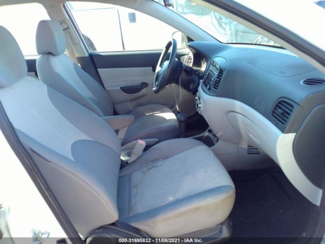 Photo 4 VIN: KMHCN4AC4BU541803 - HYUNDAI ACCENT 