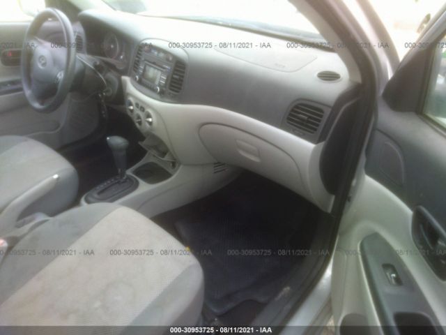 Photo 4 VIN: KMHCN4AC4BU618282 - HYUNDAI ACCENT 